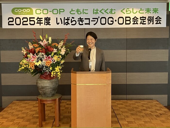 乾杯の挨拶：川端 志乃 常務理事